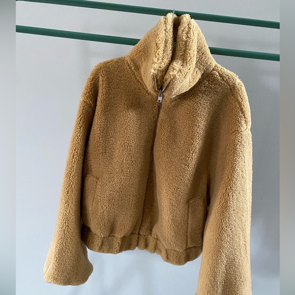 Free People Get Cozy Teddy Jacket ✨ Camel Size Medium | tan neutral zipper - Picture 11 of 16